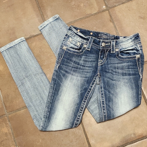 NWOT Miss Me Jeans, size 24 - Picture 3 of 11